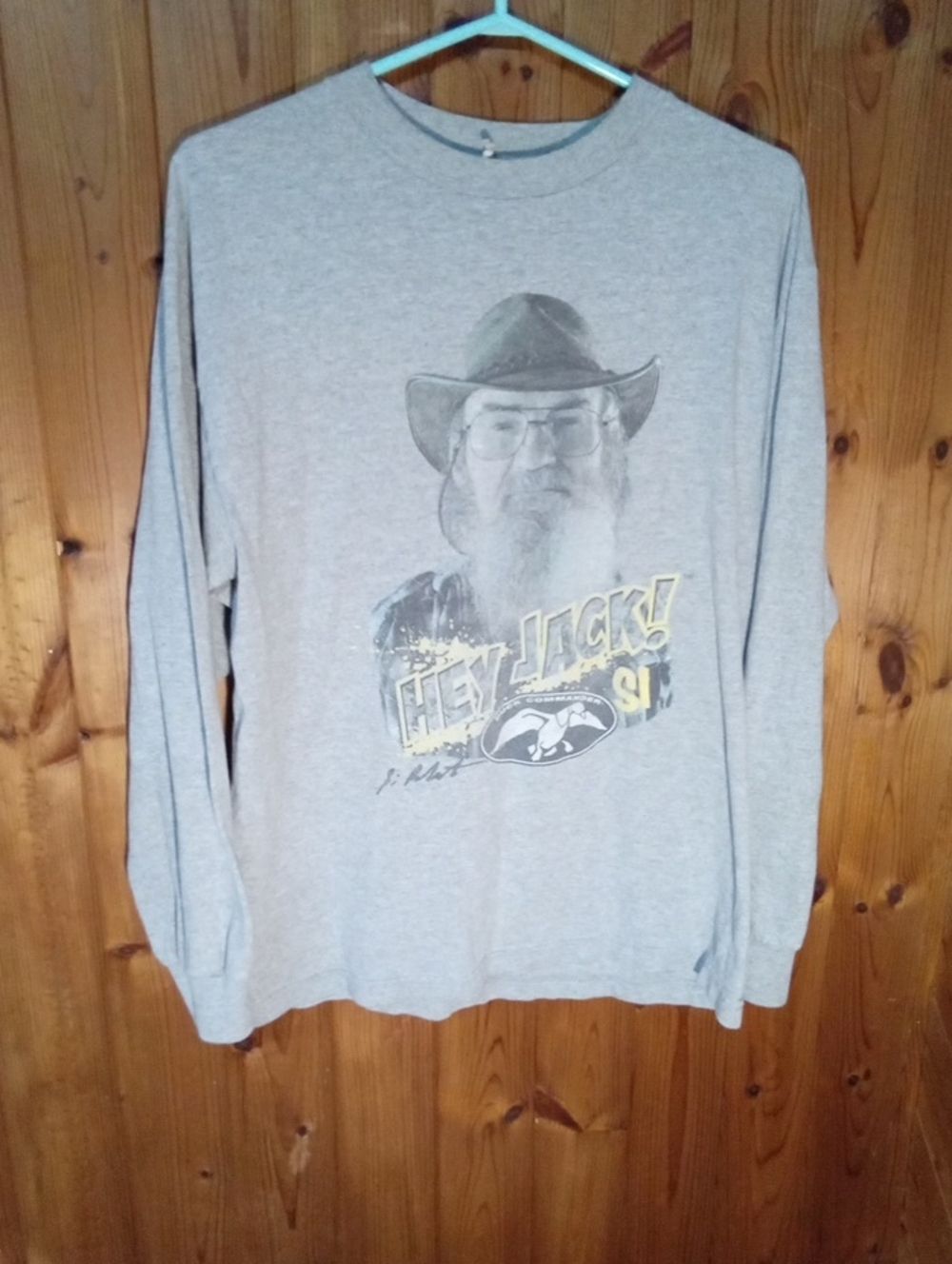 Hey Jack! Gray Long-Sleeve Graphic Crewneck Shirt